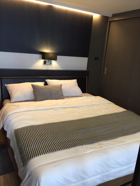 S Bloc Saladaeng Bed & Breakfast Банкок Екстериор снимка
