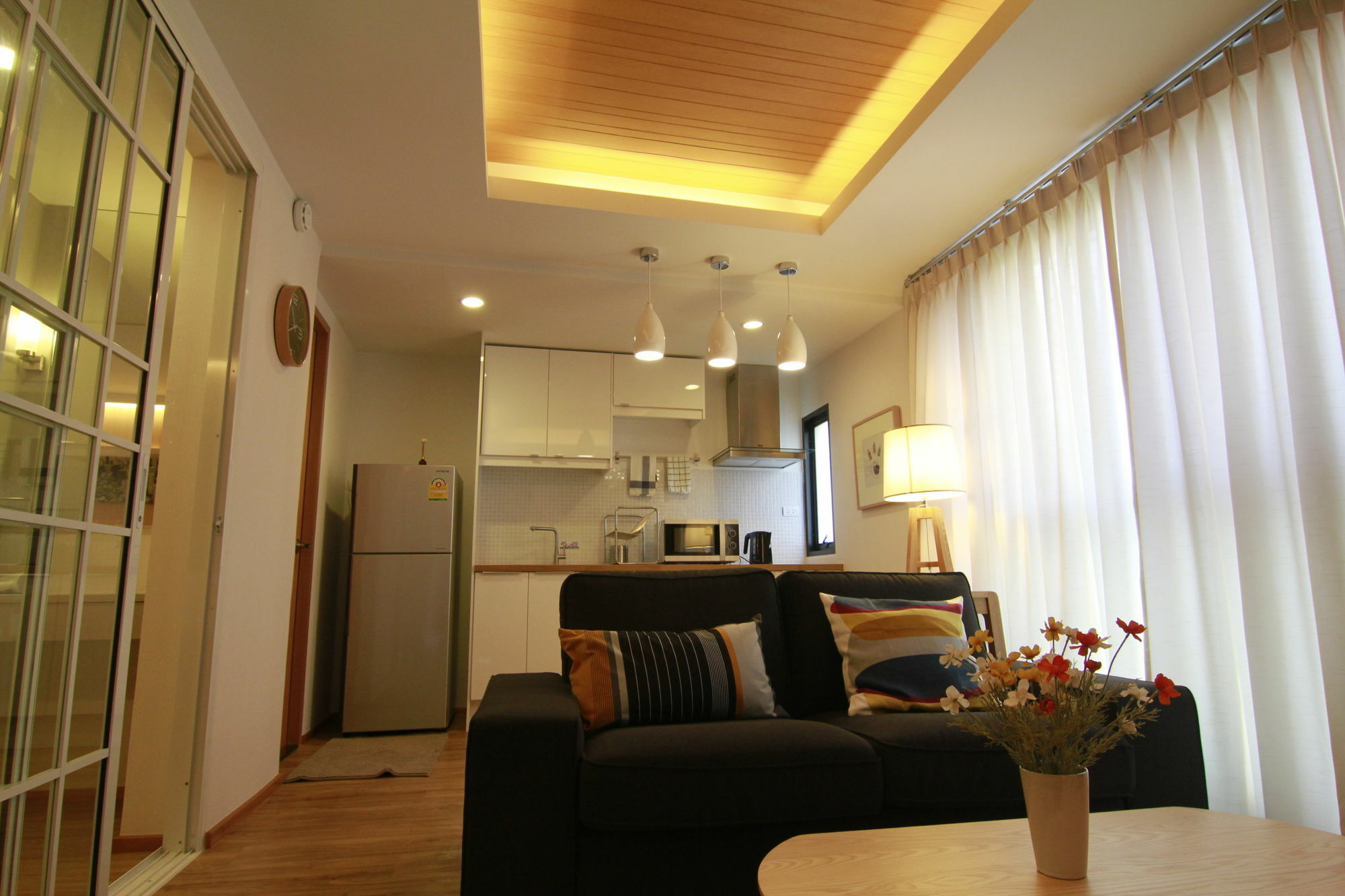 S Bloc Saladaeng Bed & Breakfast Банкок Екстериор снимка